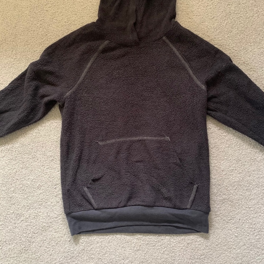 Urban Outfitters Fleece Sweatshirt